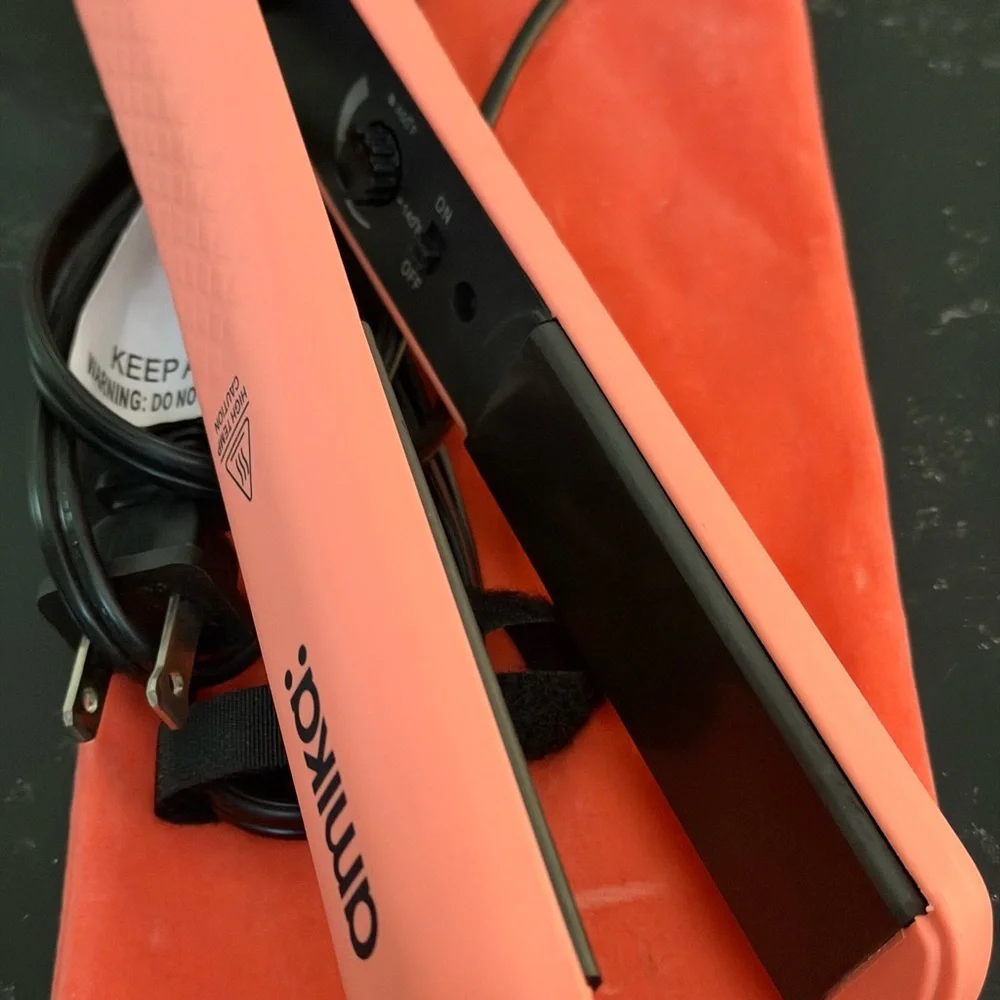 Amika Strand Perfect Ceramic Styler LE bonus Hydro Rush - Picture 4 of 8